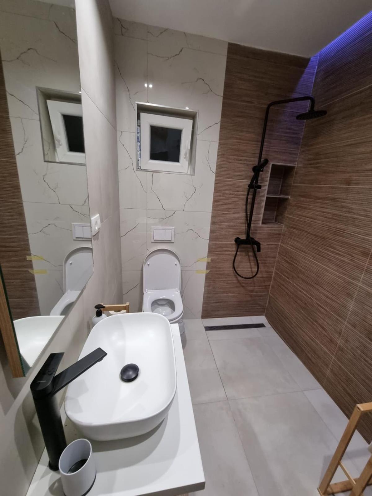 Apartment ซูโกชัน ภายนอก รูปภาพ
